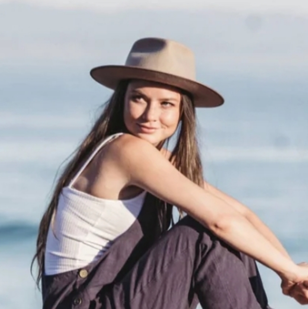 WILL + BEAR Calloway In Fawn Size Large New $105